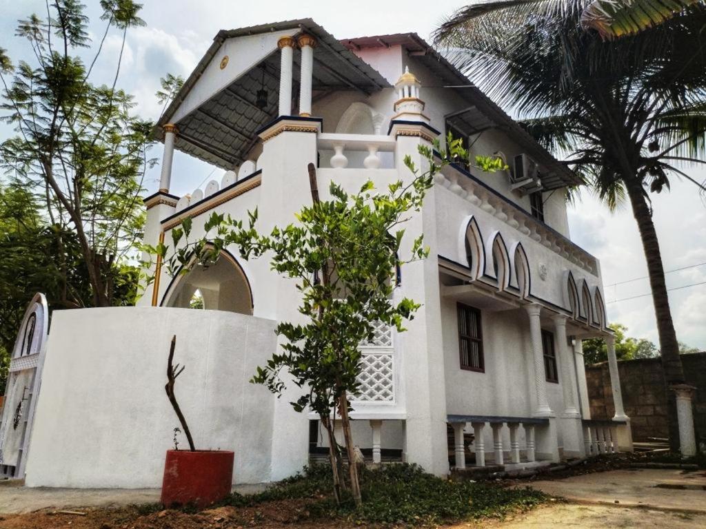 Meena Mahal Cottage Karaikkudi Luaran gambar